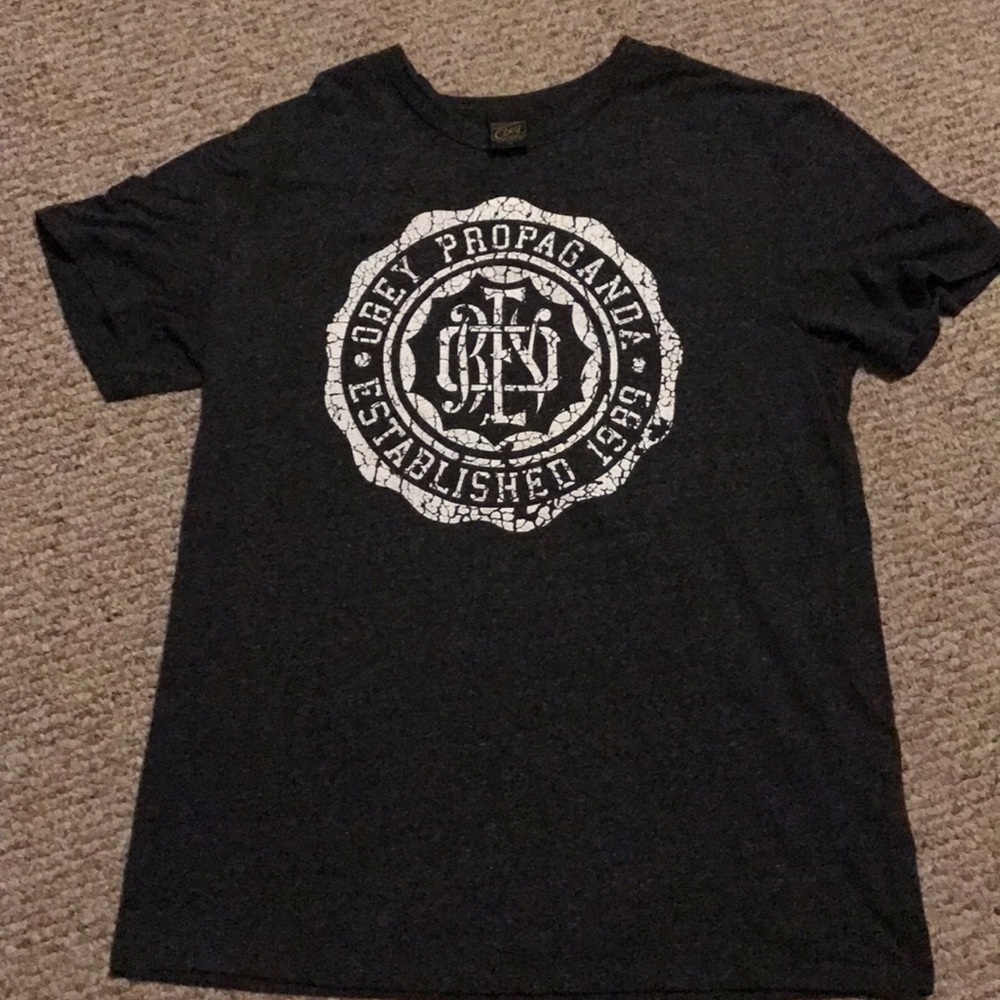 Obey Tee